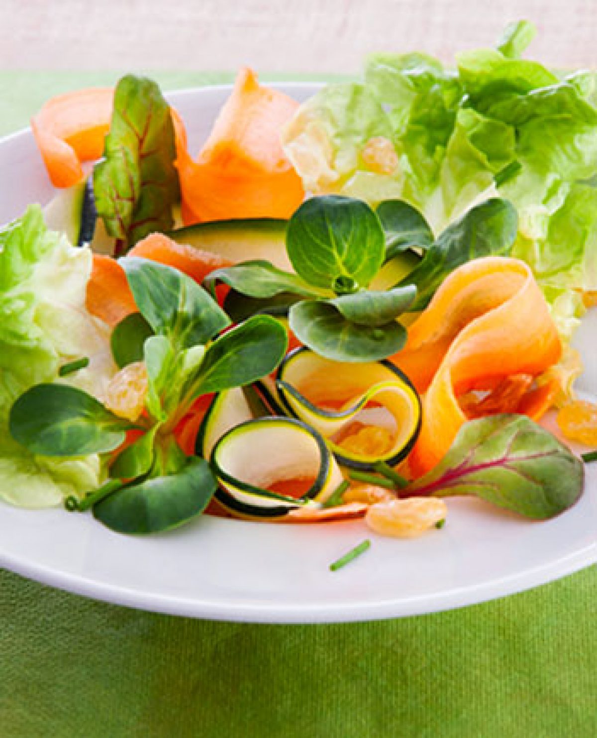 Salade pousses d'épinards, carottes et orange